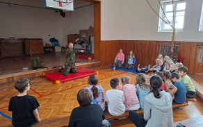 V rámci programu POKOS se vojáci z KVV Pardubice zapojili do dalších akcí v Pardubickém kraji