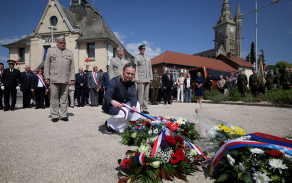 Připomněli jsme si ve Francii hrdinství legionářů a spojenců