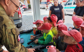 Vojáci z Pardubic podpořili Světový den první pomoci v Ústí nad Orlicí