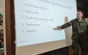 Kyberbezpečnost a lidskost: POKOS školení pro pedagogy v Pardubicích