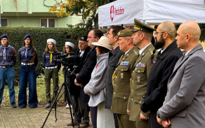 Pietní akt k 107. výročí vzniku Československé republiky v Pardubicích
