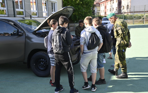 Chlapce zajímal motor výkon a spotřeba vozidla, dívky pro změnu vnitřní vybavení a prostor pro osádku