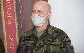 novy_velitel_pesi_roty_az_nadporucik_vratislav_sembera.jpg
