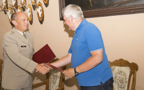 prvnim_spolecnym_pocinem_v_ramci_podepsane_dohody_bude_organizace_a_provedeni_souteze_v_orientacnim_behu_v_ramci_programu_letniho_detskeho_tabora_army_camp_pokos_a.jpg