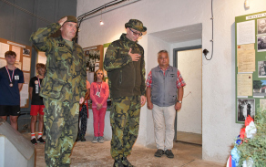 Uctění památky čet. Arnošta Hrada po ukončení soutěže